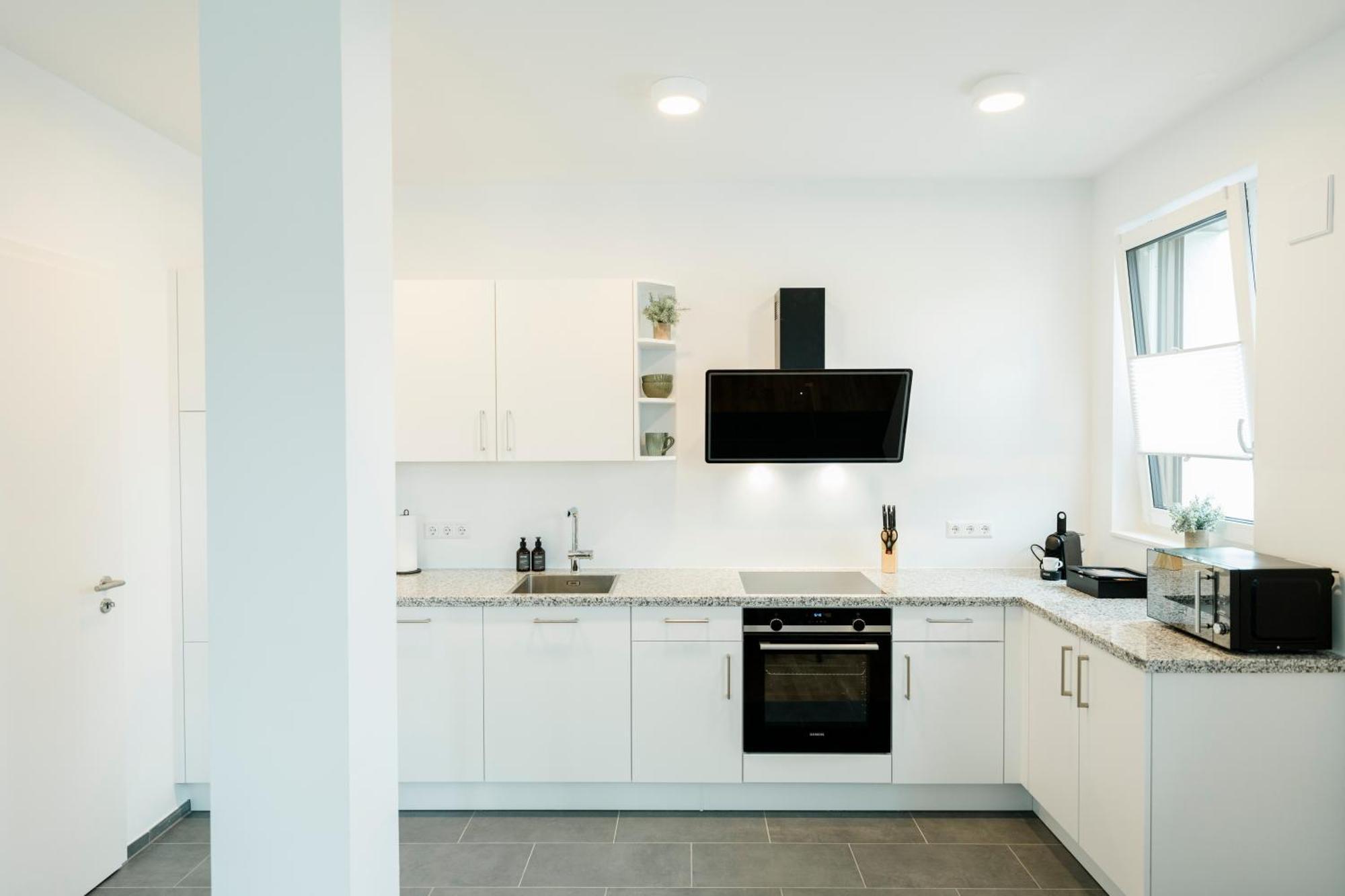 Kocasa-Apartments 02, Design, City-Center Boeblingen, Stellplatz, Balkon, Waipu-Tv 外观 照片